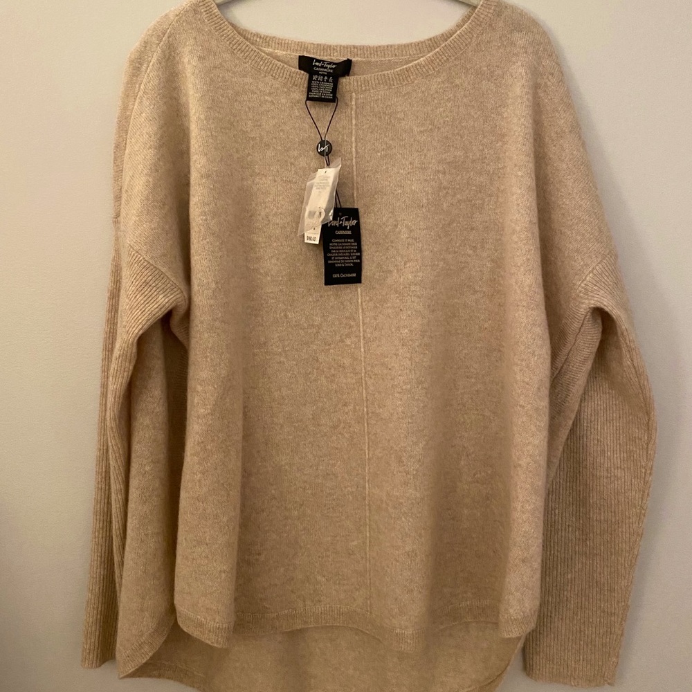 100% Cashmere Cream Sweater